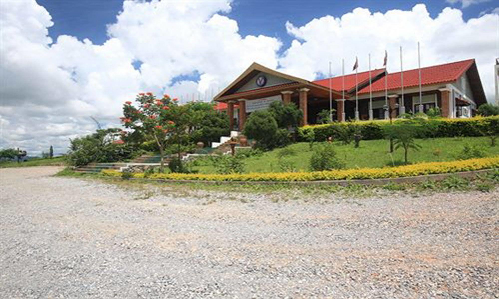 โรงแรมวันสนา เพลน ออฟ จาร์ เมืองโพนสะหวัน ภายนอก รูปภาพ