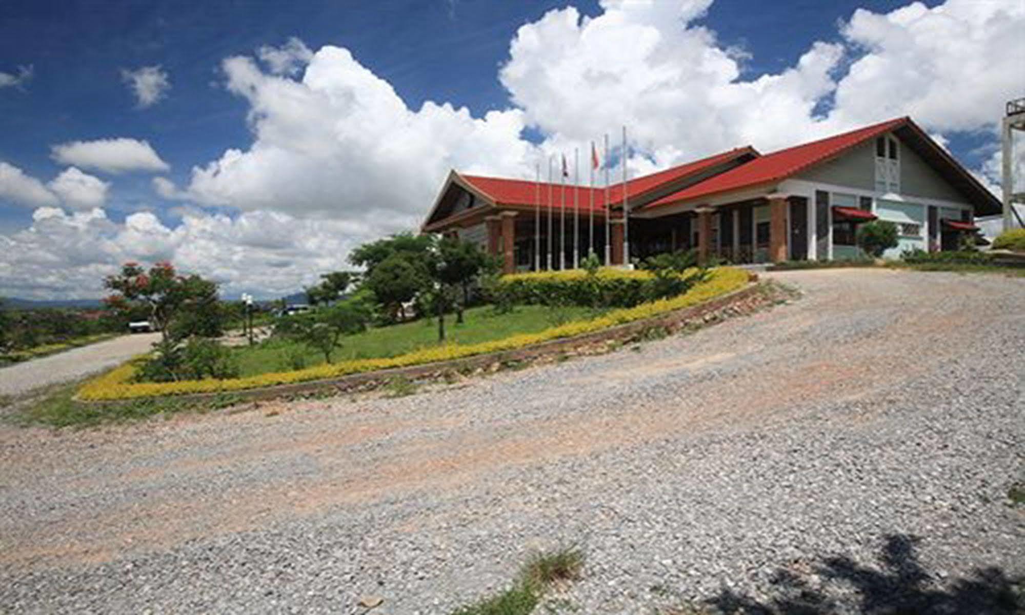 โรงแรมวันสนา เพลน ออฟ จาร์ เมืองโพนสะหวัน ภายนอก รูปภาพ